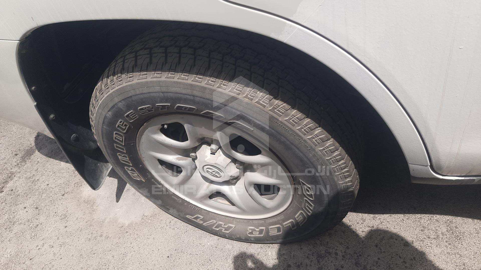 2012 TOYOTA LAND CRUISER VIN: JTMDU09J2C5056028