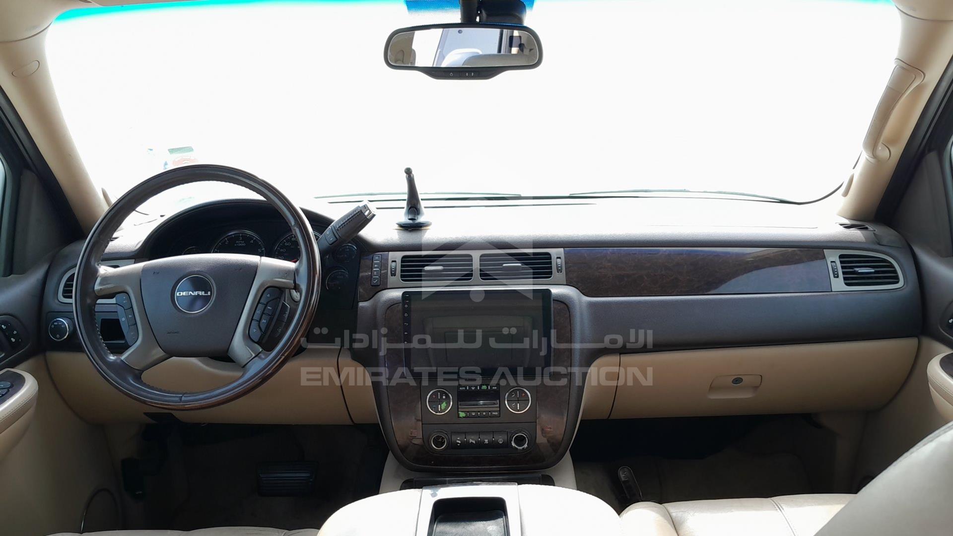 2008 GMC YUKON VIN: 1GKFK638X8J227599