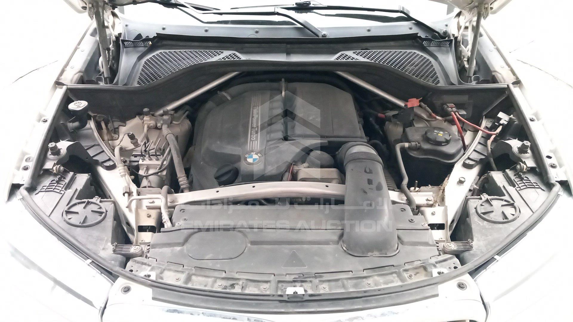 2014 BMW X5 VIN: WBAKR010XE0J21328