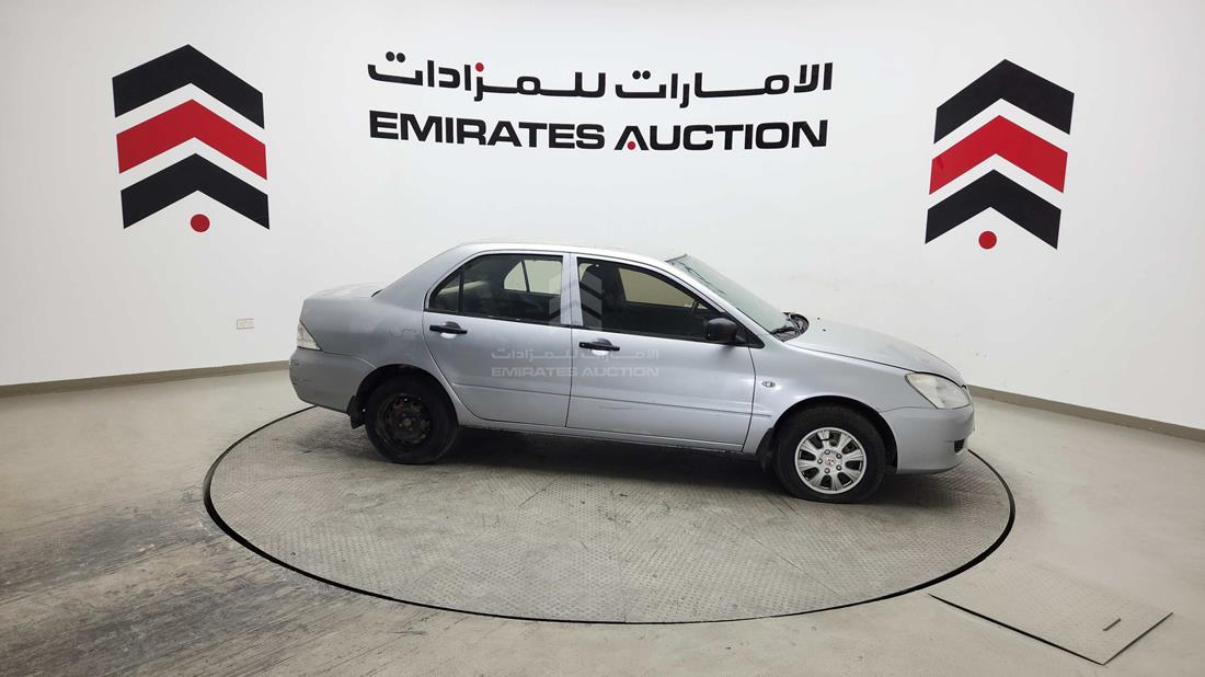 2006 Mitsubishi Lancer — Right Full View — Photo 41