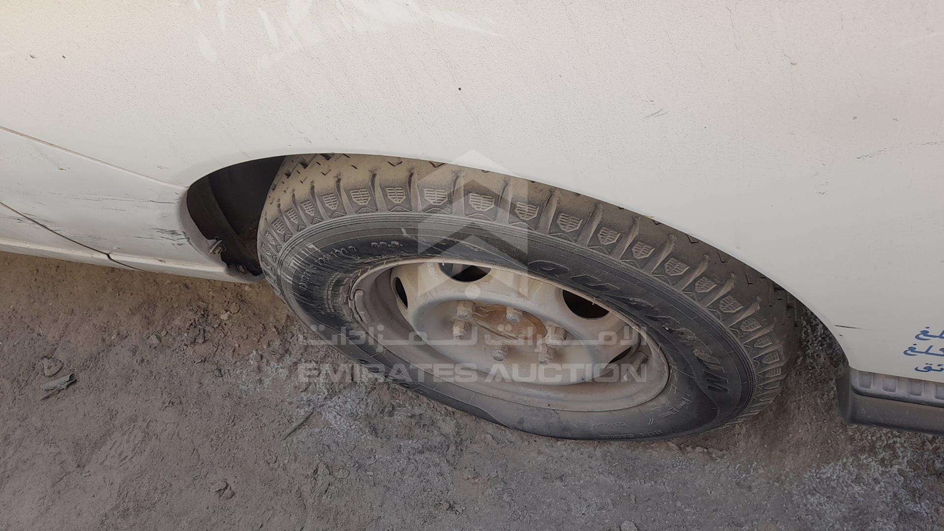 2008 NISSAN URVAN VIN: JM6AE52S78X100615