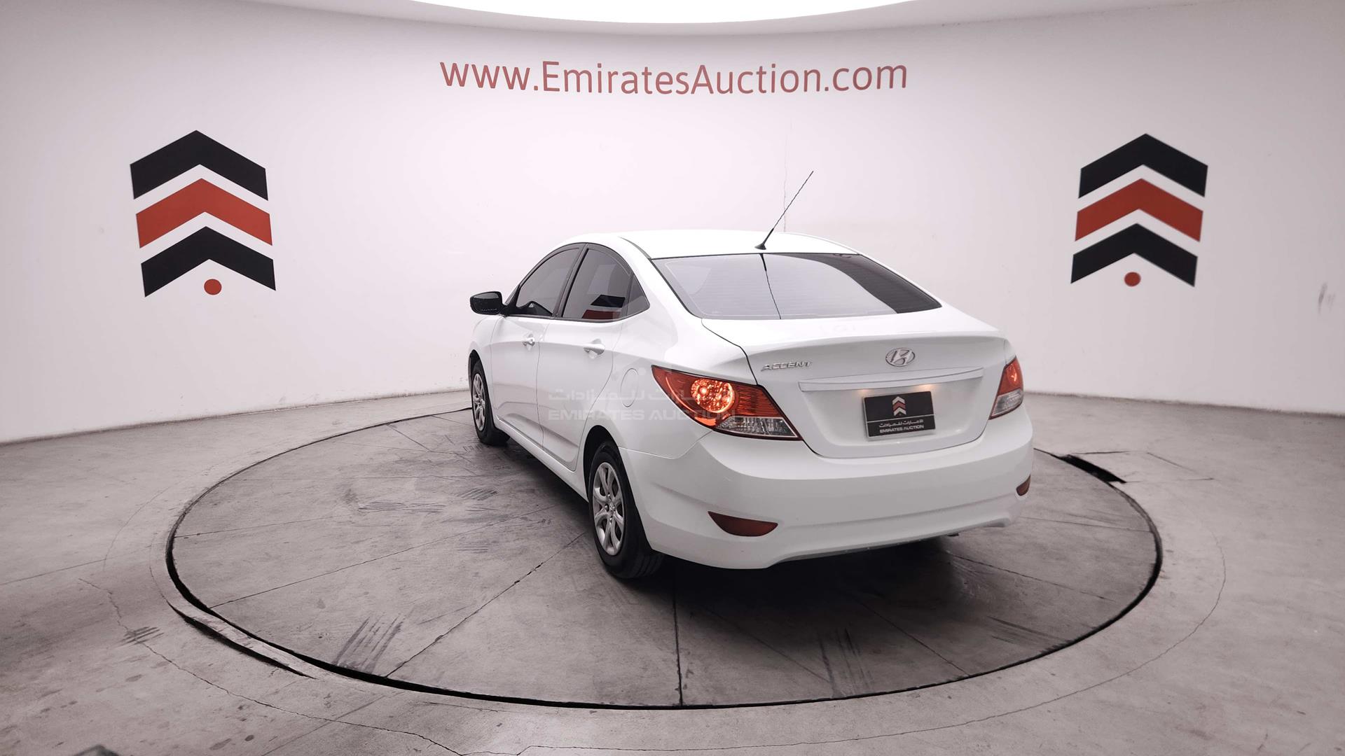 2015 HYUNDAI ACCENT VIN: KMHCT41BXFU710449