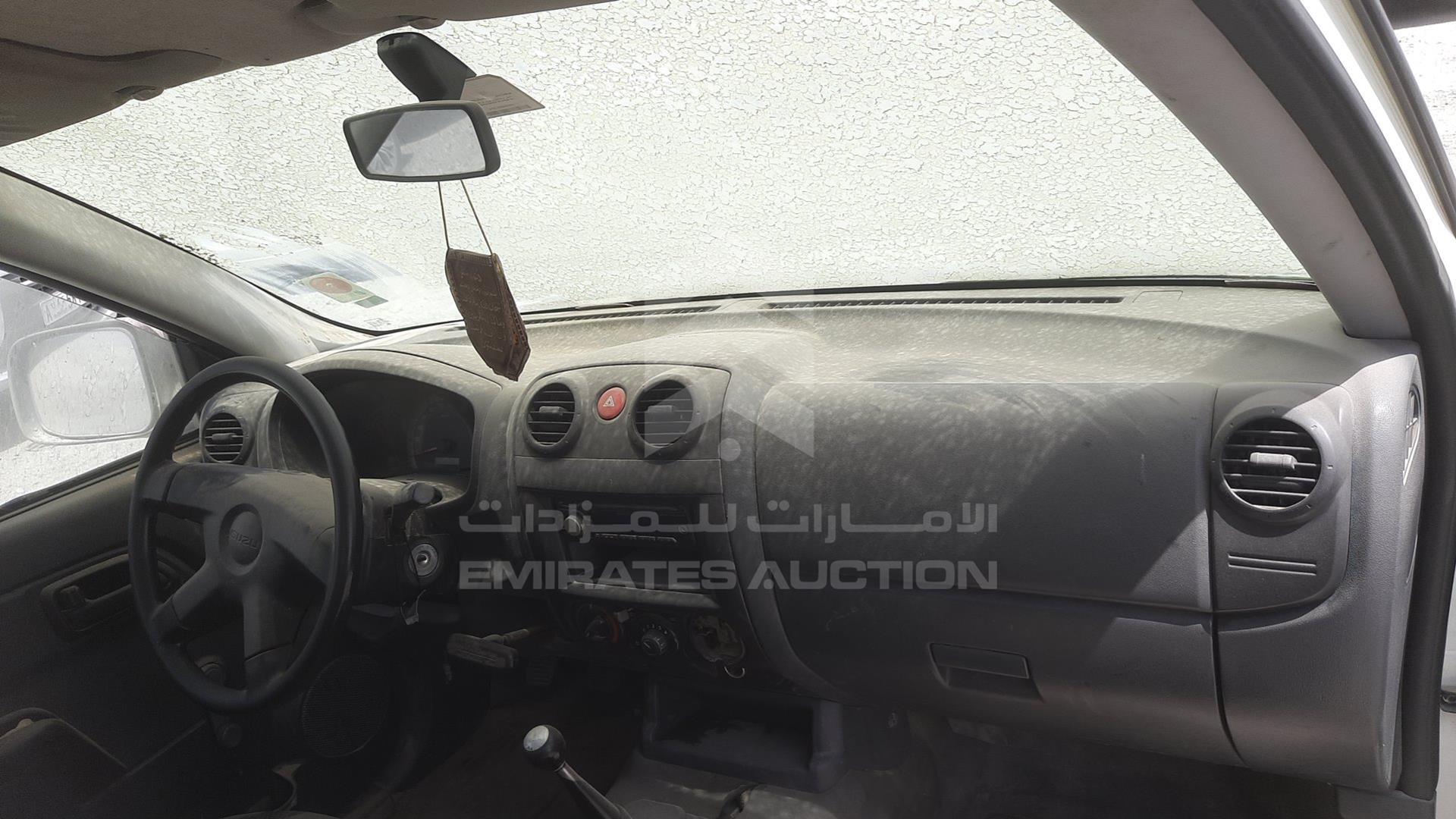 2012 ISUZU D-MAX VIN: MPAEL34C6CH501099