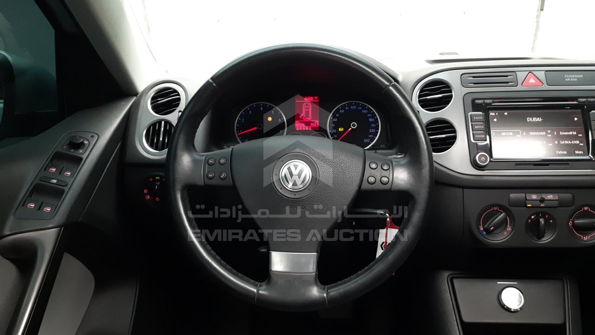 2009 VOLKSWAGEN TIGUAN VIN: WVGCE15N29W069870