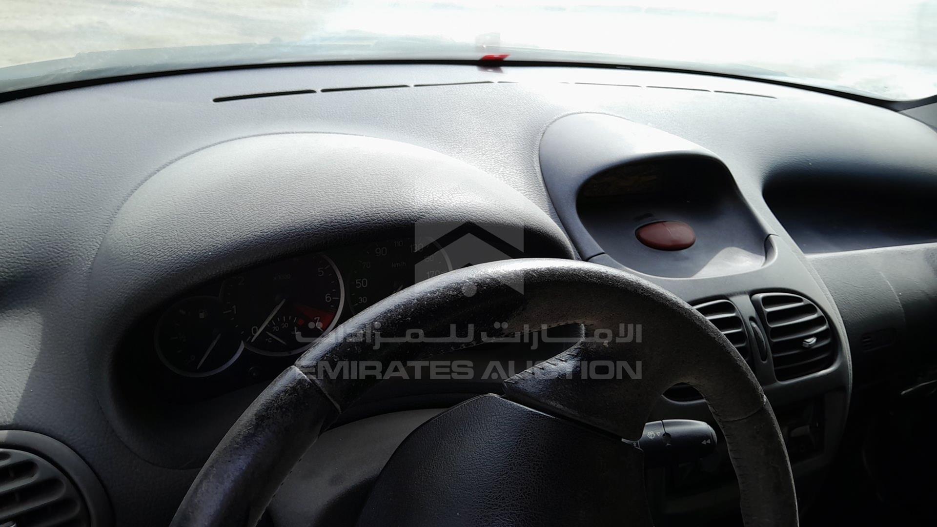 2004 PEUGEOT 206 VIN: VF32DNFUR4Y060381
