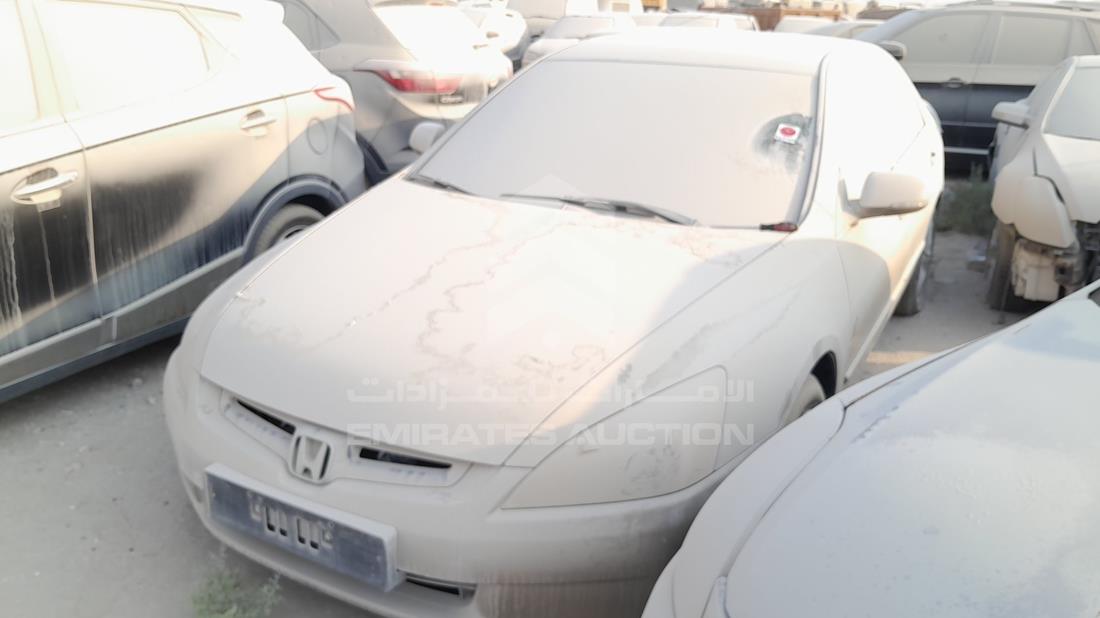 هوندا اكورد 2005 — الزاوية الأمامية اليسرى — صورة 5