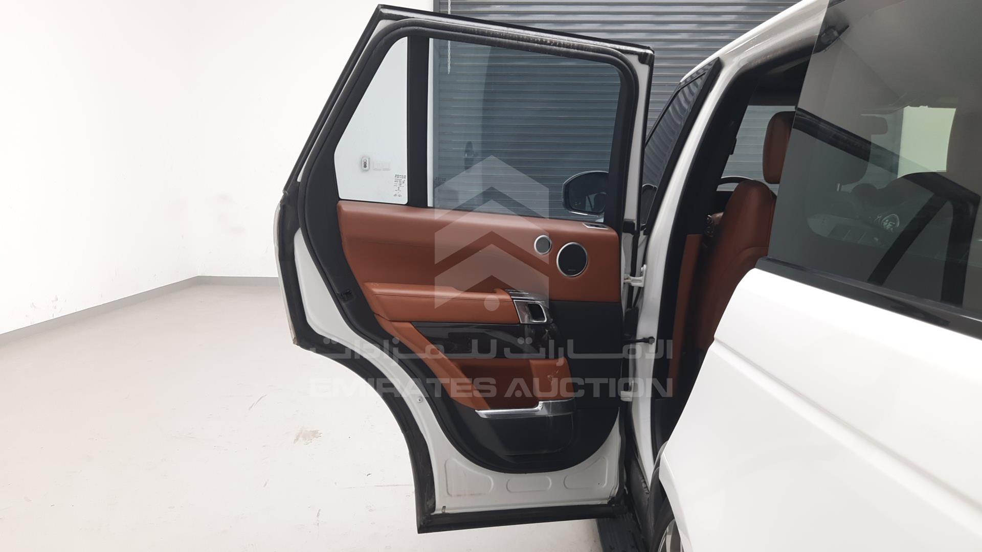 2013 LAND ROVER RANGE ROVER VIN: SALGA2EF4DA113270