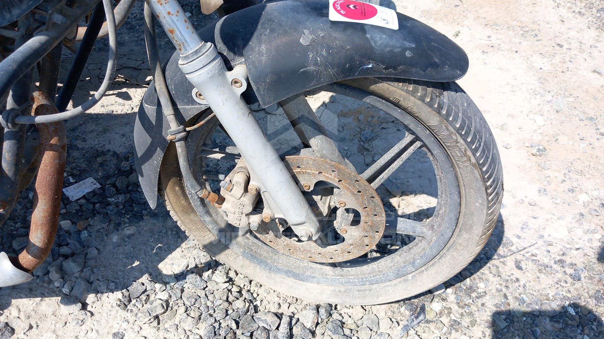 2006 BAJAJ PULSAR 180CC VIN: MD2DHDJZZNCA21447