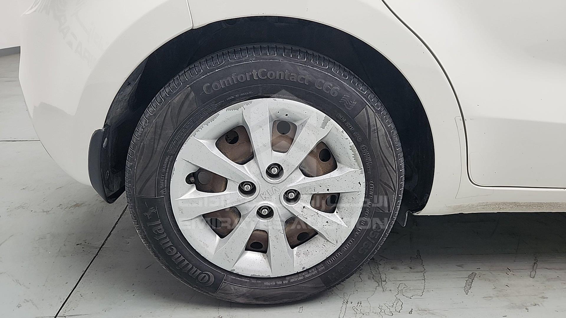 2014 KIA RIO VIN: KNADM5125E6247471