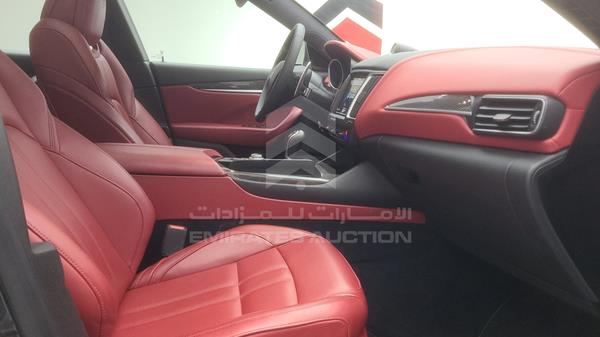 ZN6YU61F1JX277633 Maserati Levante