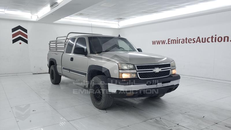 1GCEK19B16Z171581 Auction: EmiratesAuction Lot: 404194 1GCEK19B16Z171581 Chevrolet Silverado 2006 BLACK Photo 10