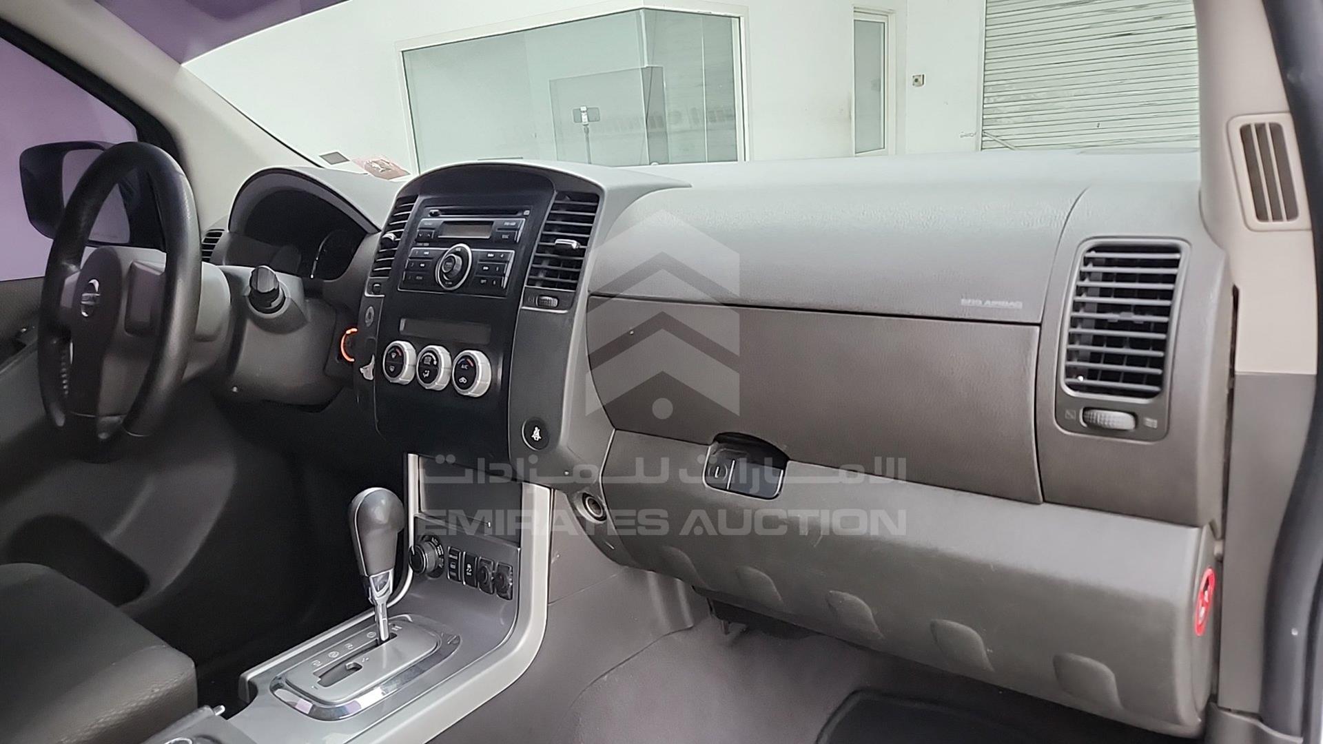 2015 NISSAN PATHFINDER VIN: VSKLR11A9FA581435