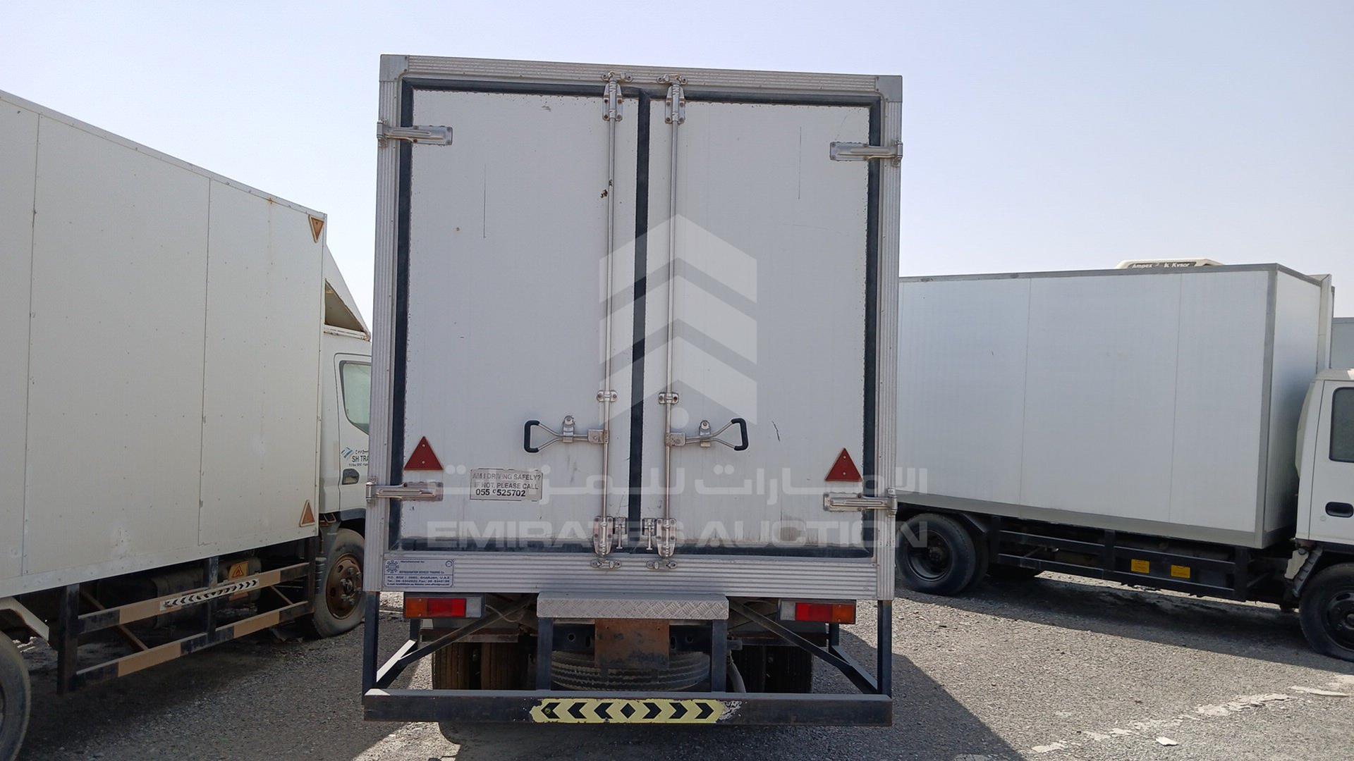 2014 MITSUBISHI CANTER VIN: JL6B6E6P4EK013975