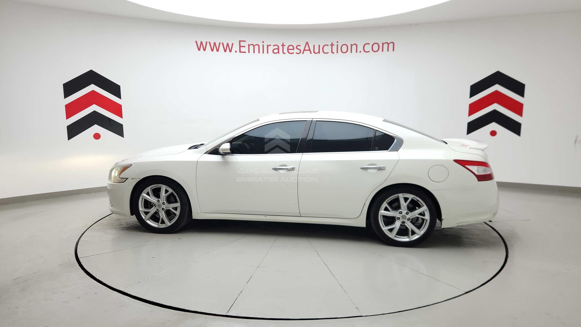 2010 NISSAN MAXIMA VIN: 1N4AA51E6AC861309