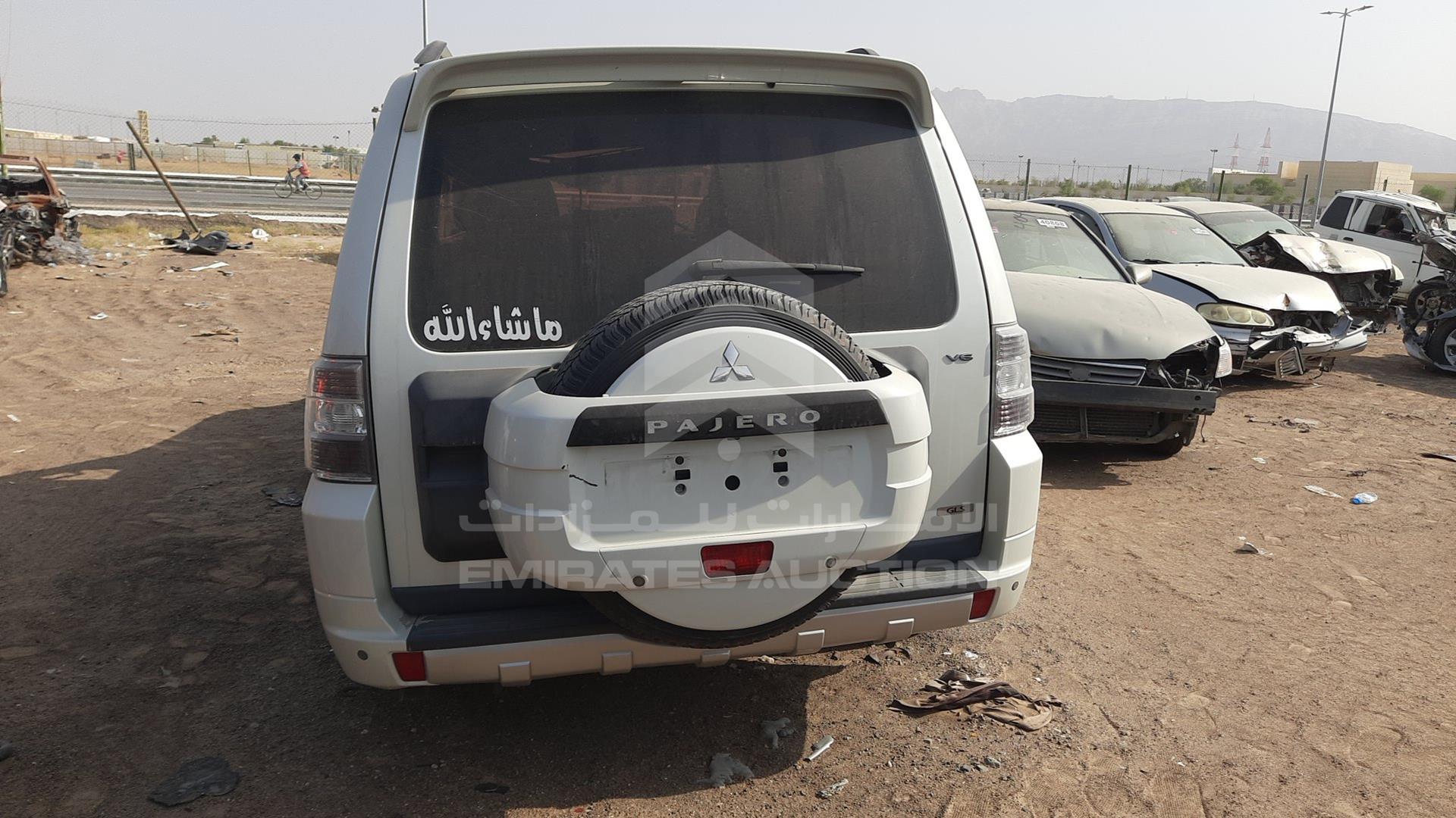 2014 MITSUBISHI PAJERO VIN: JMYLRV95WEJ707696