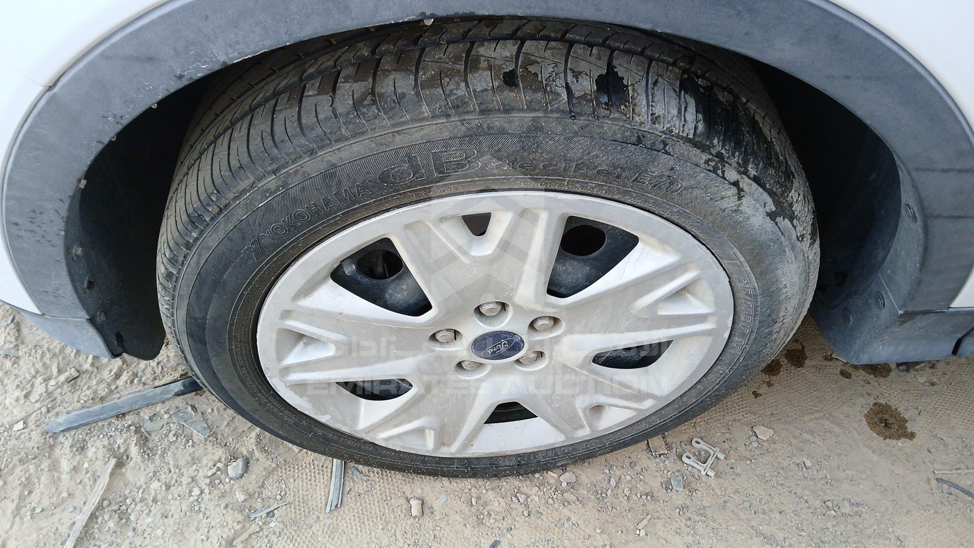 2014 FORD ESCAPE VIN: 1FMCU0F70EUE31424