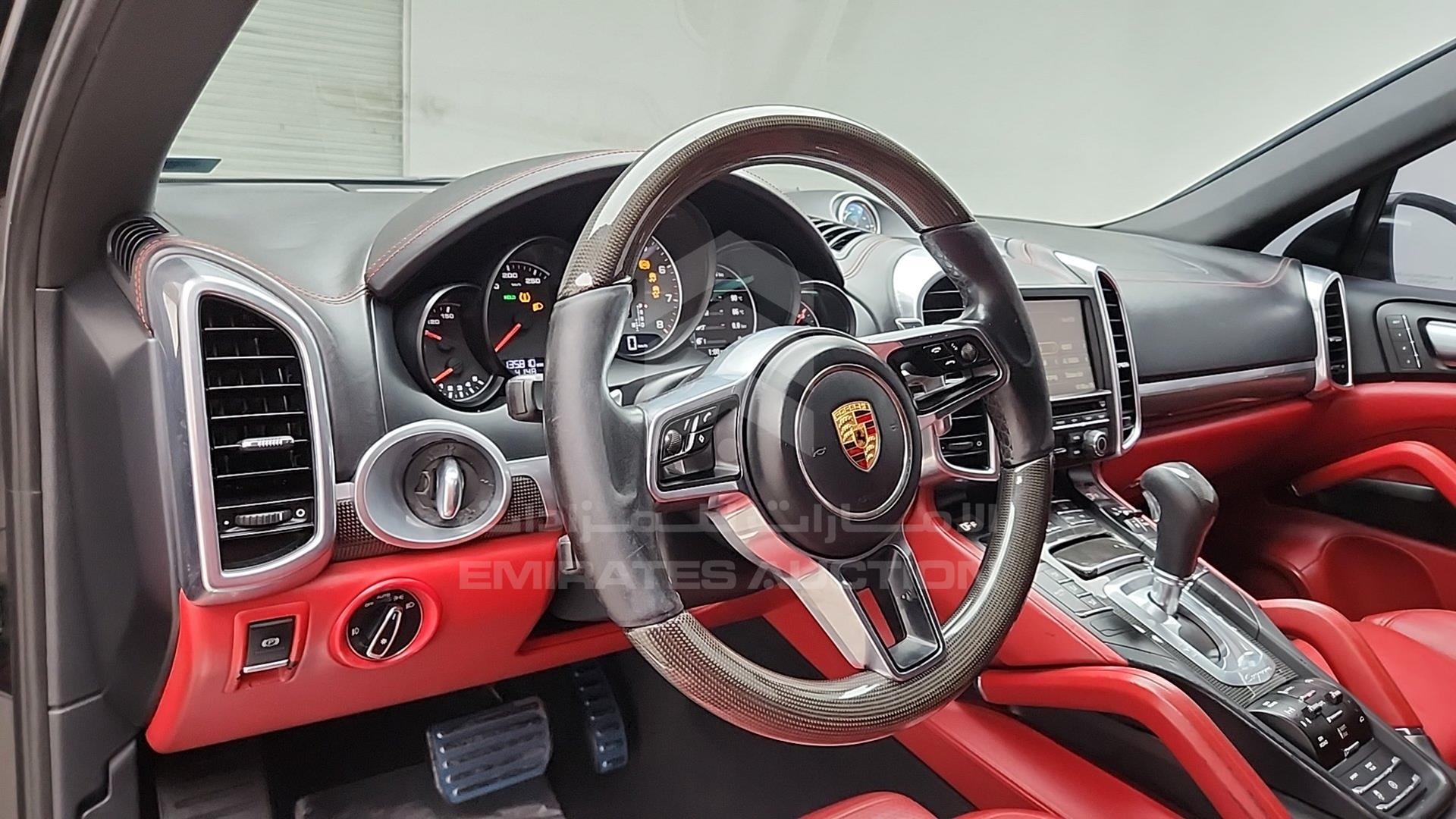 2015 PORSCHE CAYENNE VIN: WP1ZZZ92ZFLA60629