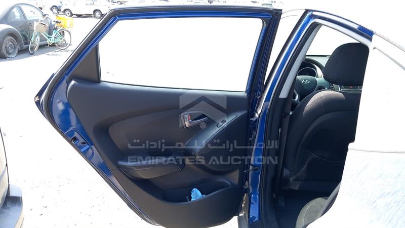 KMHJT81C4EU851006 Auction: EmiratesAuction Lot: 408515 KMHJT81C4EU851006 Hyundai Tucson 2014 BLUE Photo 20