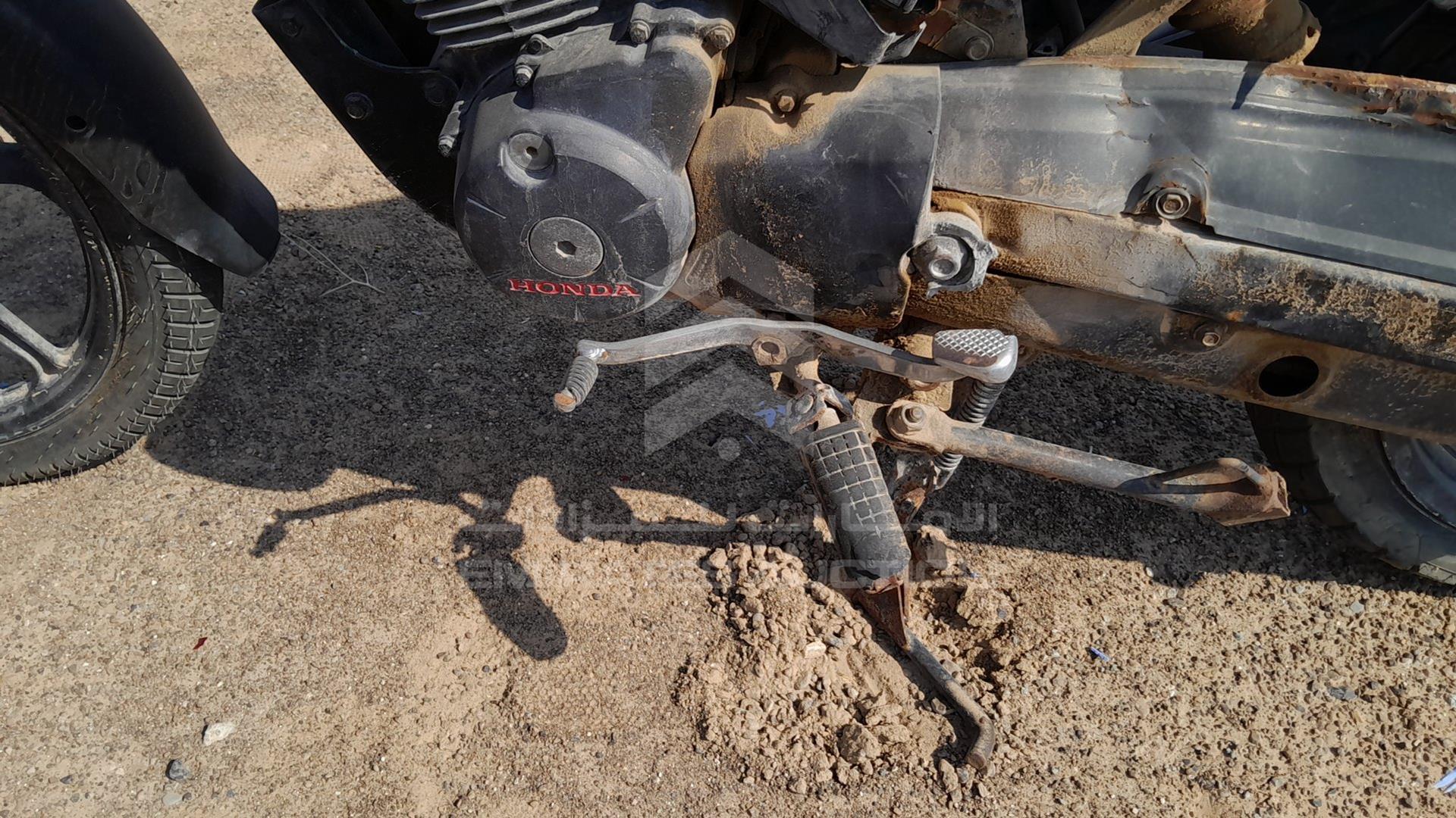 0 HONDA MOTORBIKE VIN: ME4KC20310802719
