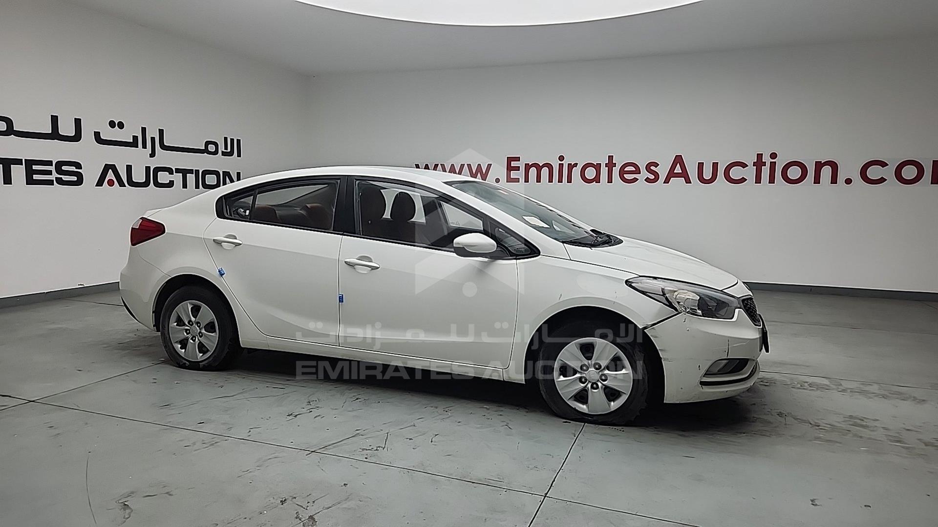 2016 KIA CERATO VIN: KNAFK4112G5483178