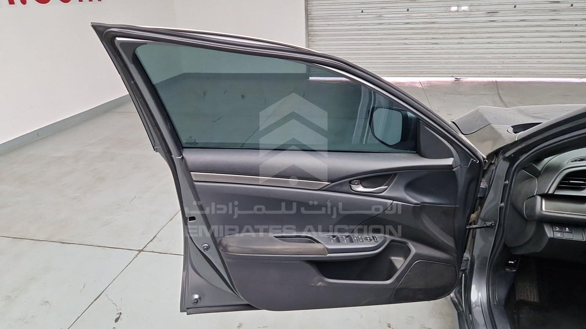 2020 HONDA CIVIC VIN: SHHFK7H39LU413325