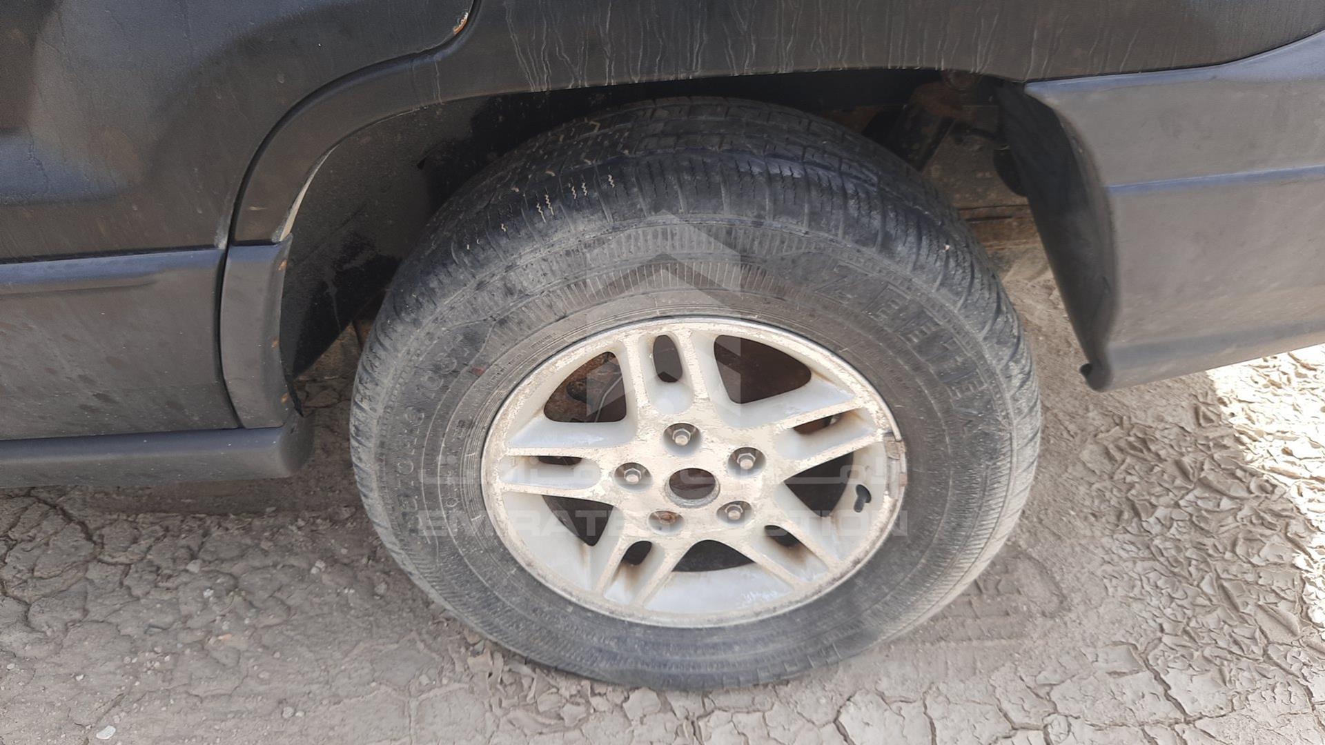 2004 JEEP GRAND CHEROKEE VIN: 1J4GW48S04C280592