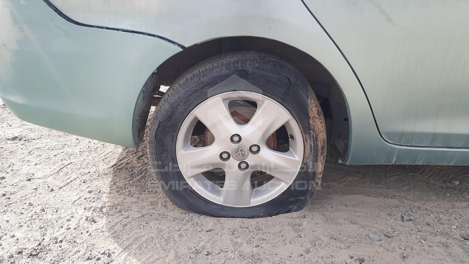 2006 TOYOTA YARIS VIN: JTDBW923661022350