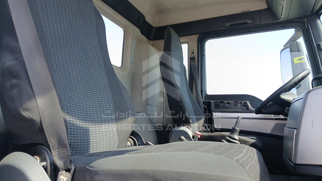 2014 Man — Front Right Passenger Seat View — Photo 20