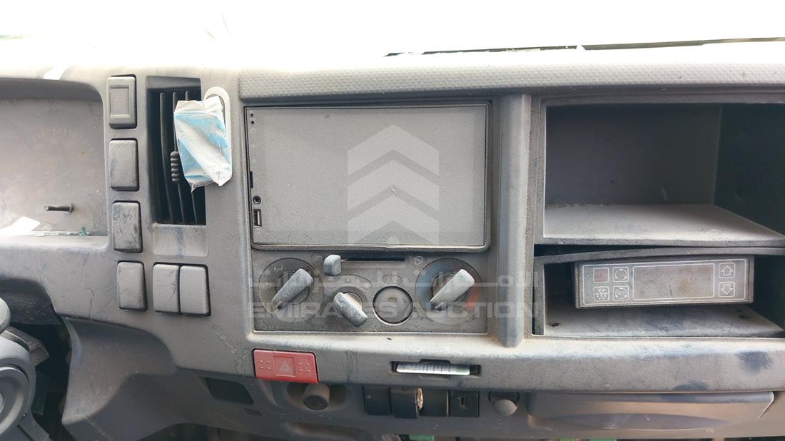 2023 Isuzu NMR — Entertainment Systems & Camera Monitor & Navigation — Photo 15