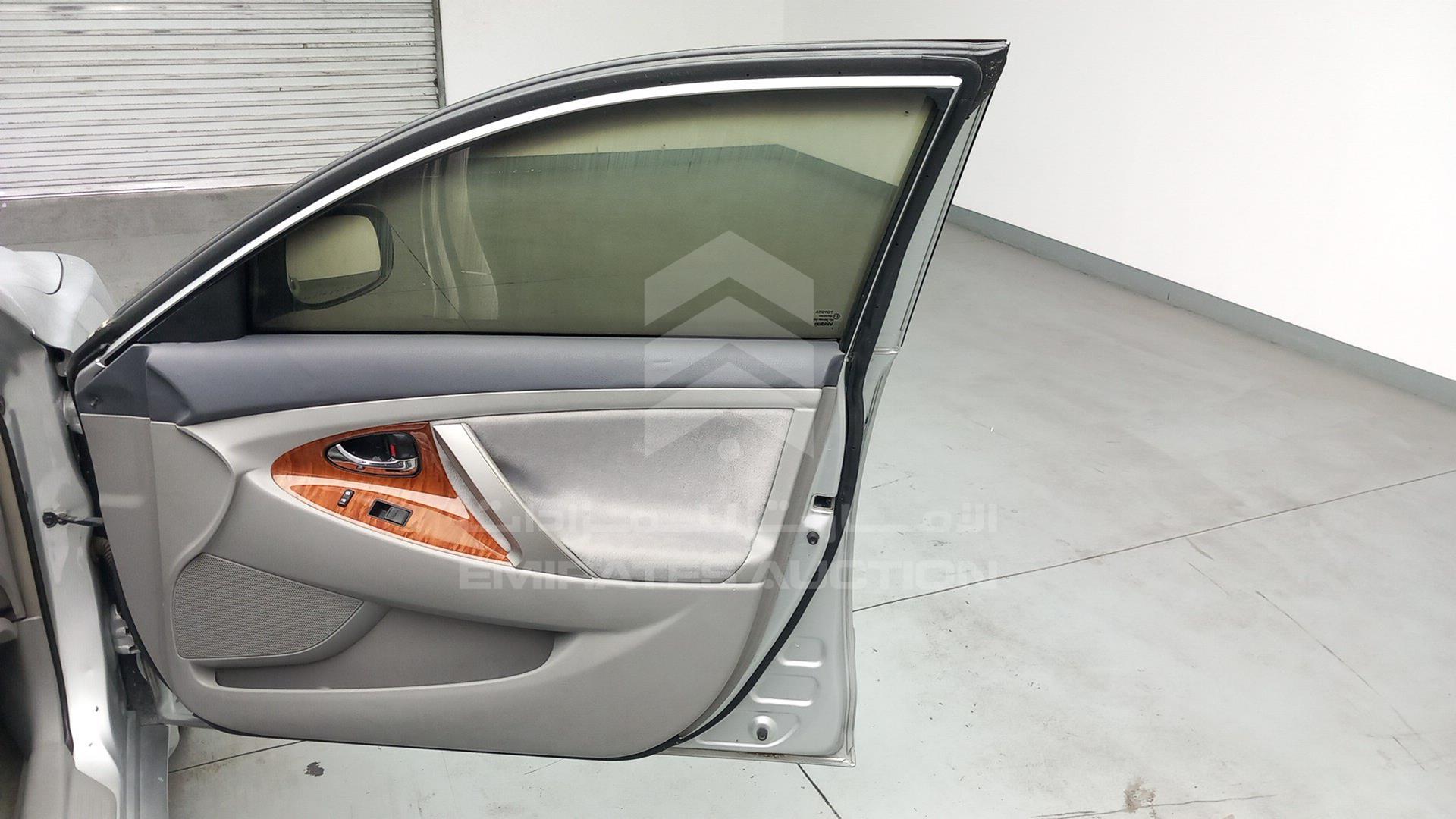 2009 TOYOTA CAMRY VIN: 6T1BE42K99X562287