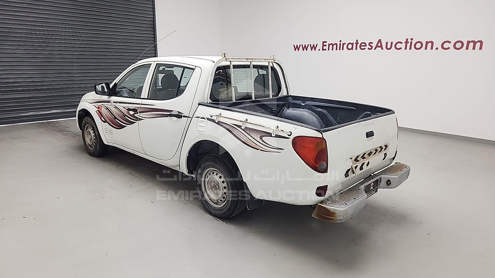 2008 MITSUBISHI L 200 VIN: MMBJNKA508D056267