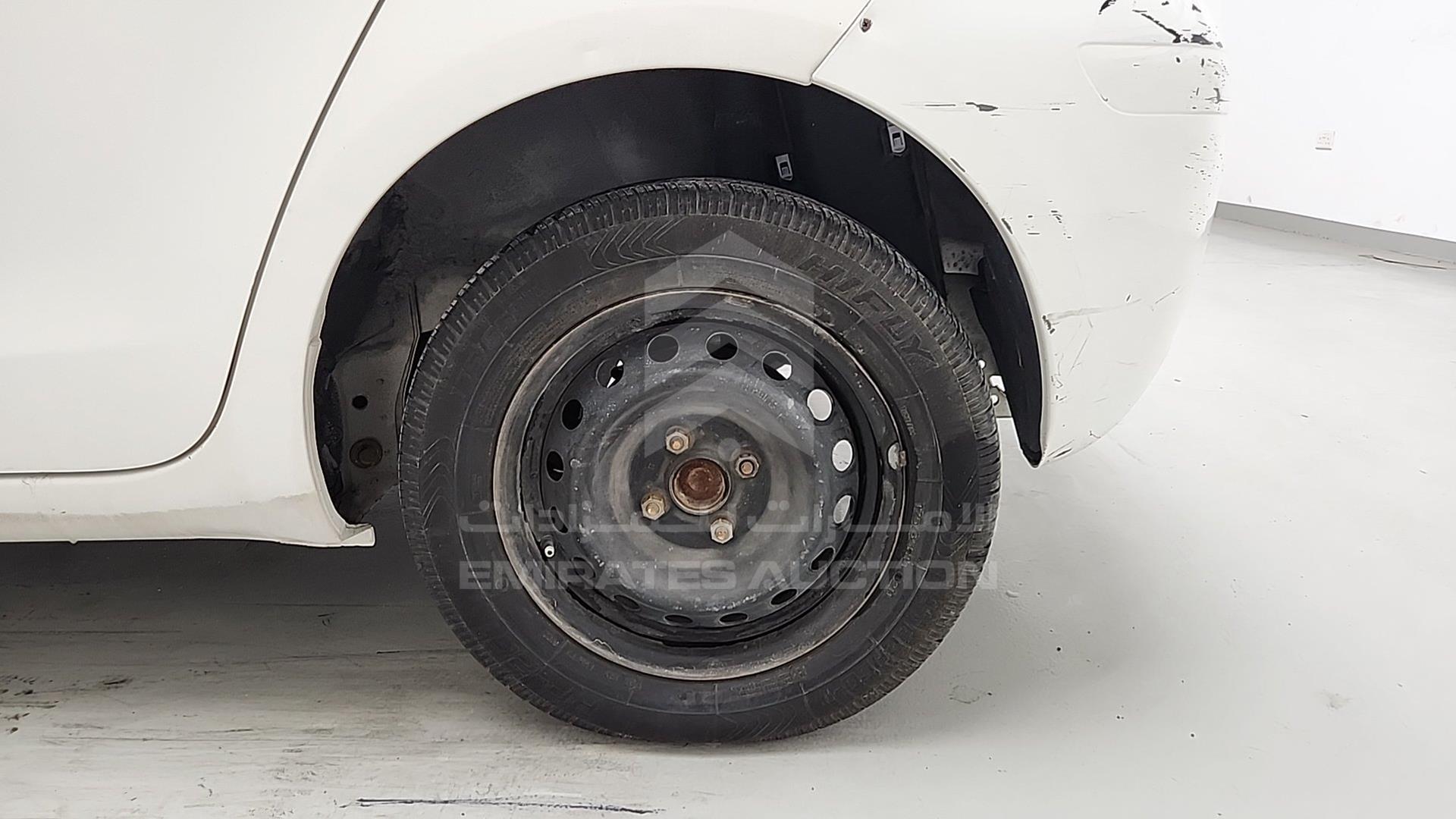 2009 TOYOTA YARIS VIN: JTDKW923X95118012
