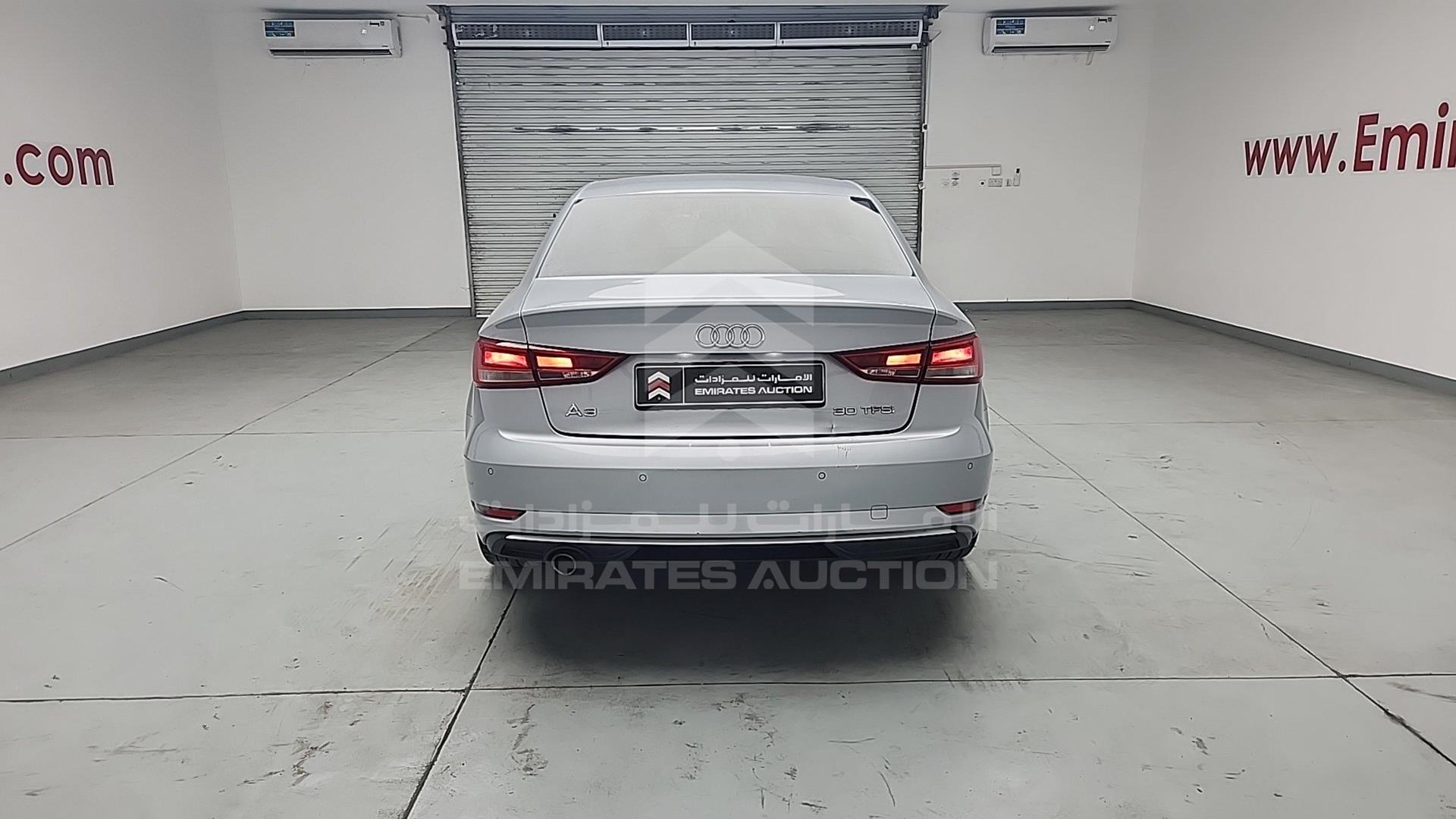 2019 AUDI A3 VIN: WAUZZZFF7K1007082