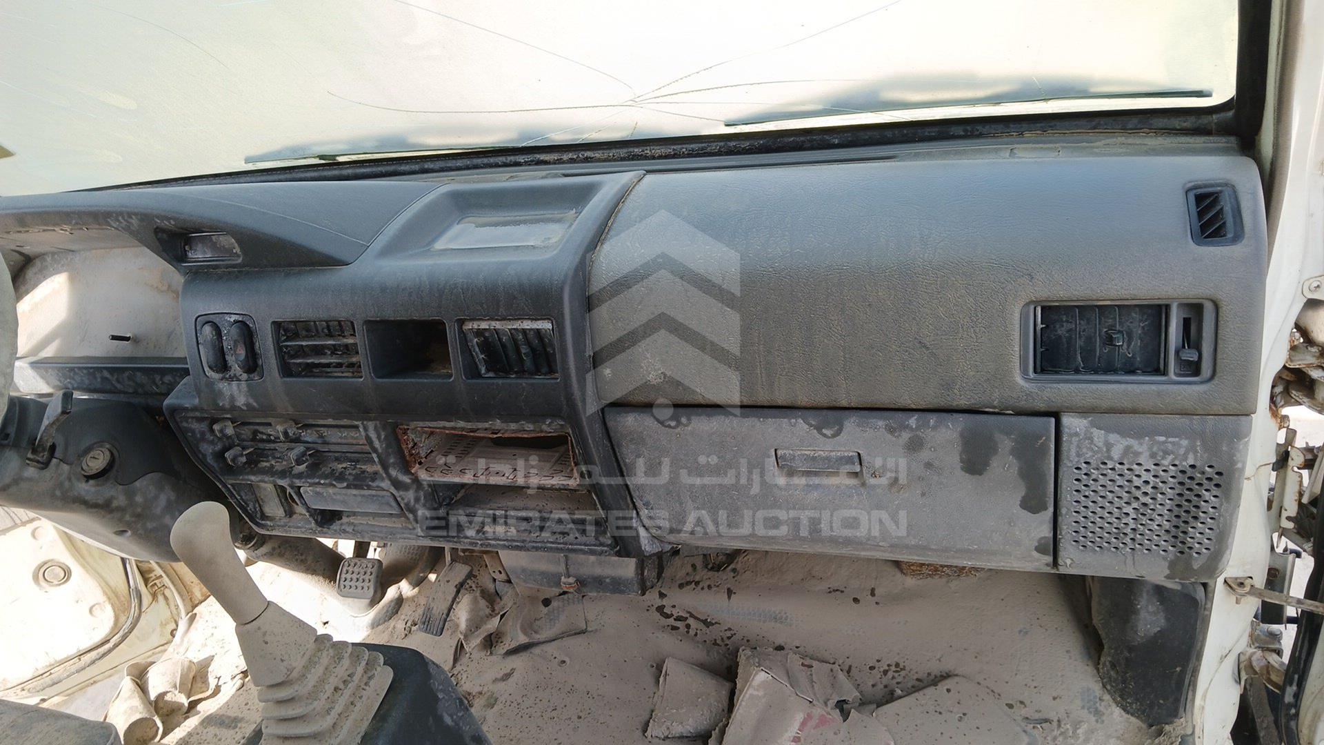 2008 MITSUBISHI L 300 VIN: JMYJNP13V8A702333