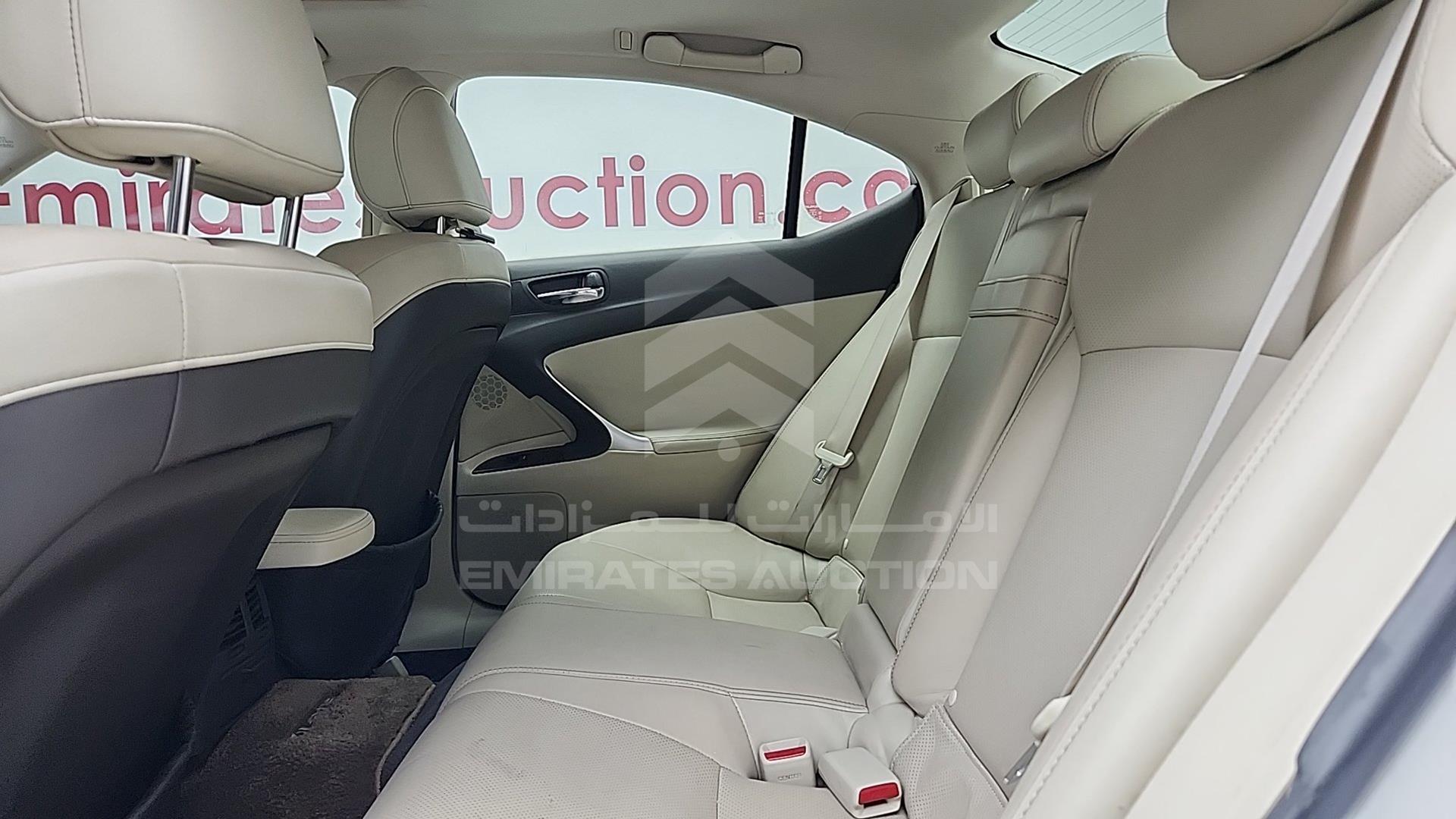 2013 LEXUS IS300 VIN: JTHBG2629D5003494