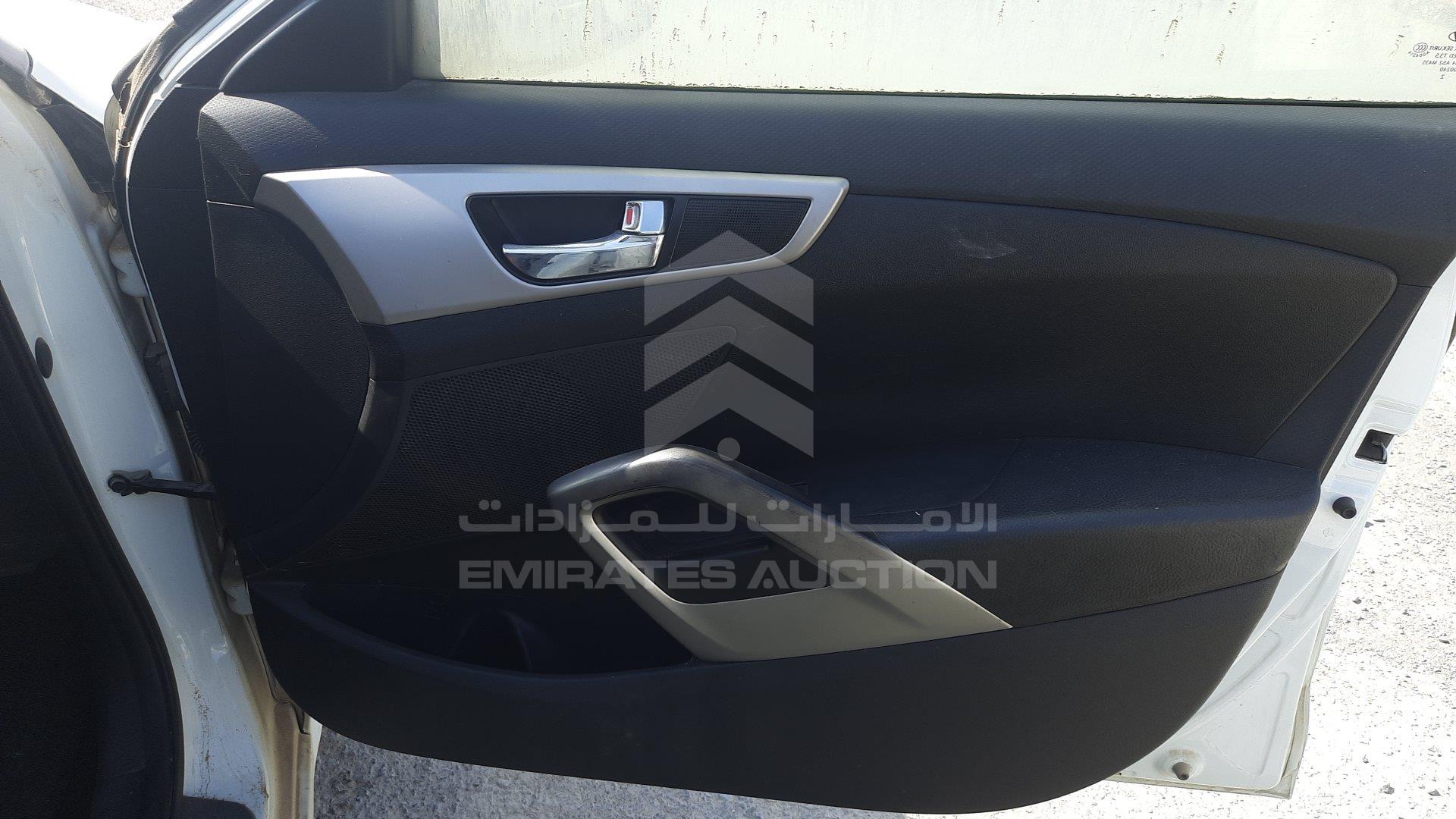 KMHTC61C7DU098681 - 2013 Hyundai Veloster - #358467