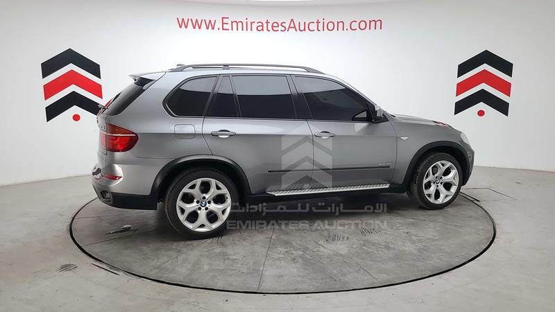 WBAZV4102DL926884 Auction: EmiratesAuction Lot: 409005 WBAZV4102DL926884 BMW X5 2013 GREY Photo 48