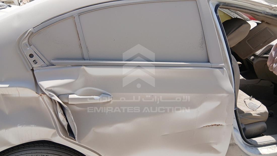 هوندا سيفيك 2012 — الباب الخلفي الأيمن — صورة 19