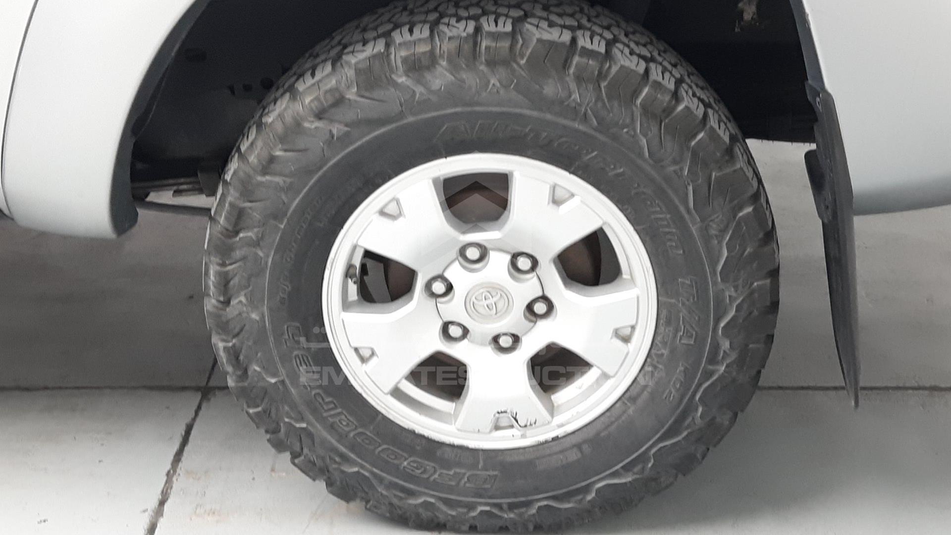 2015 TOYOTA TACOMA VIN: 5TFUU4EN3FX141842