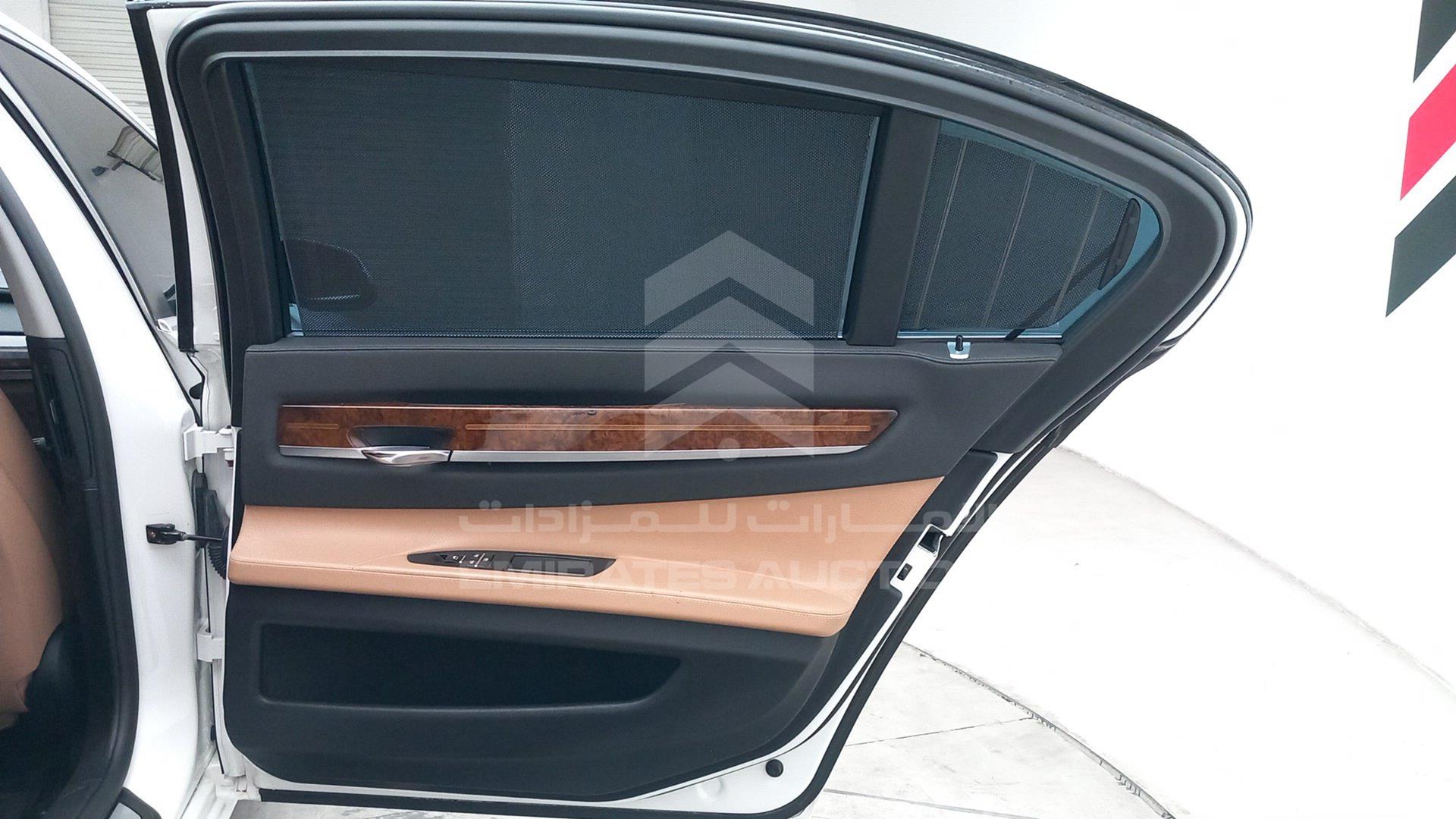 2014 BMW 730 VIN: WBAYE2102ED309335