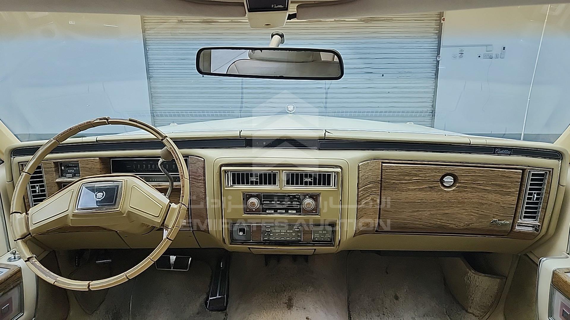 1984 CADILLAC FLEETWOOD VIN: 1G6AW6988E9092379