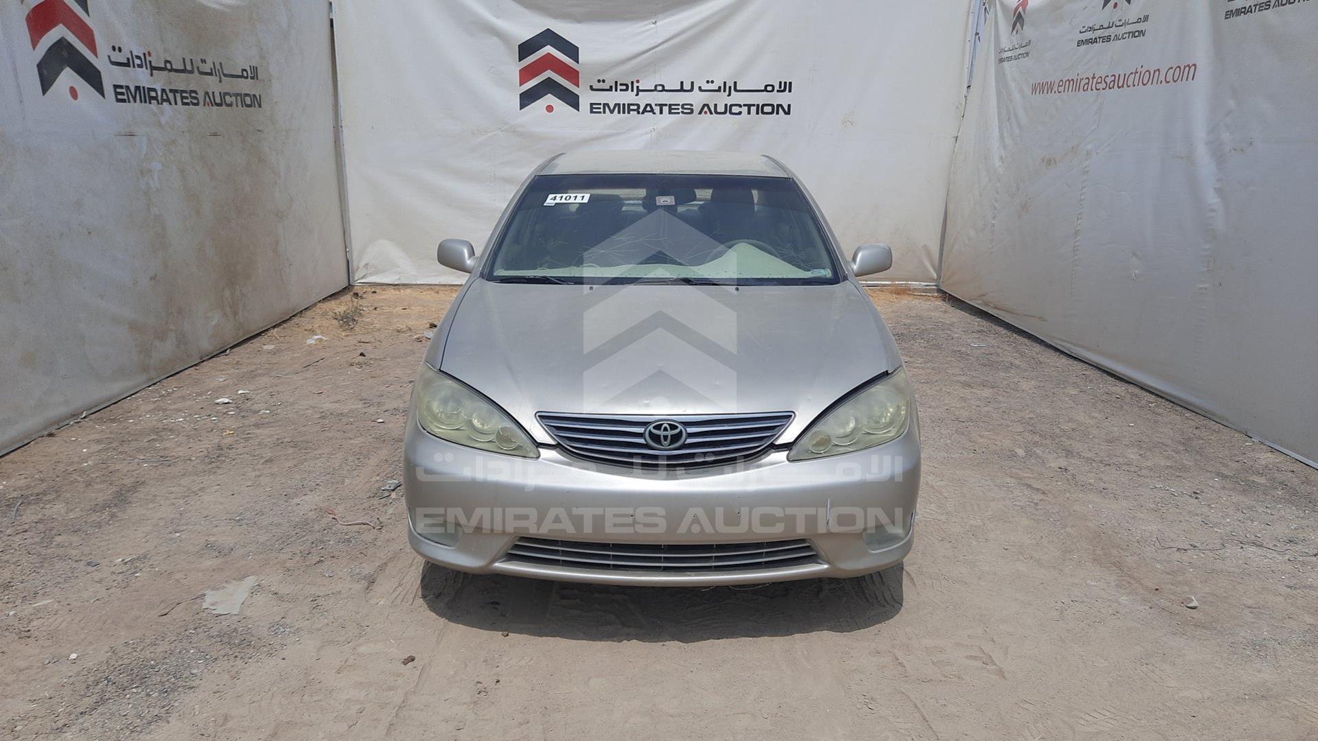 2005 TOYOTA CAMRY VIN: 4T1BE32K95U074720