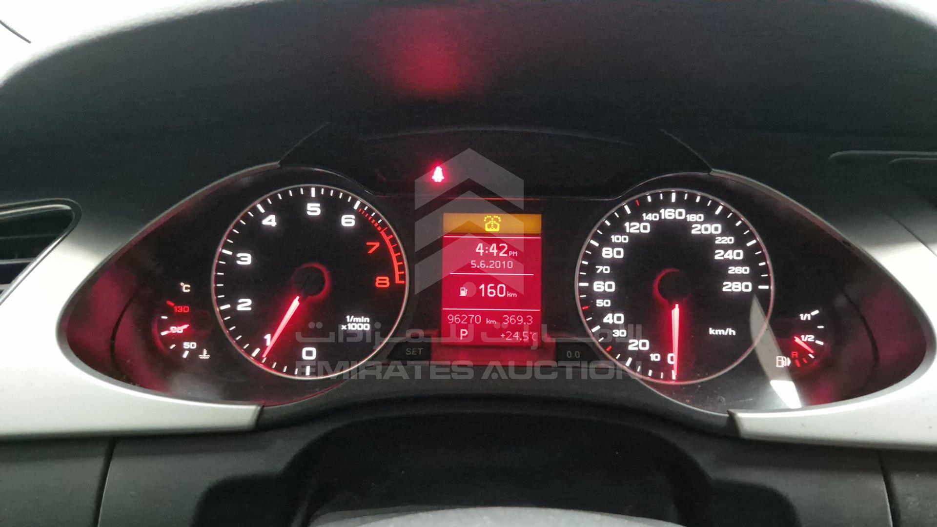 2011 AUDI A4 VIN: WAUAFC8K0BA122197