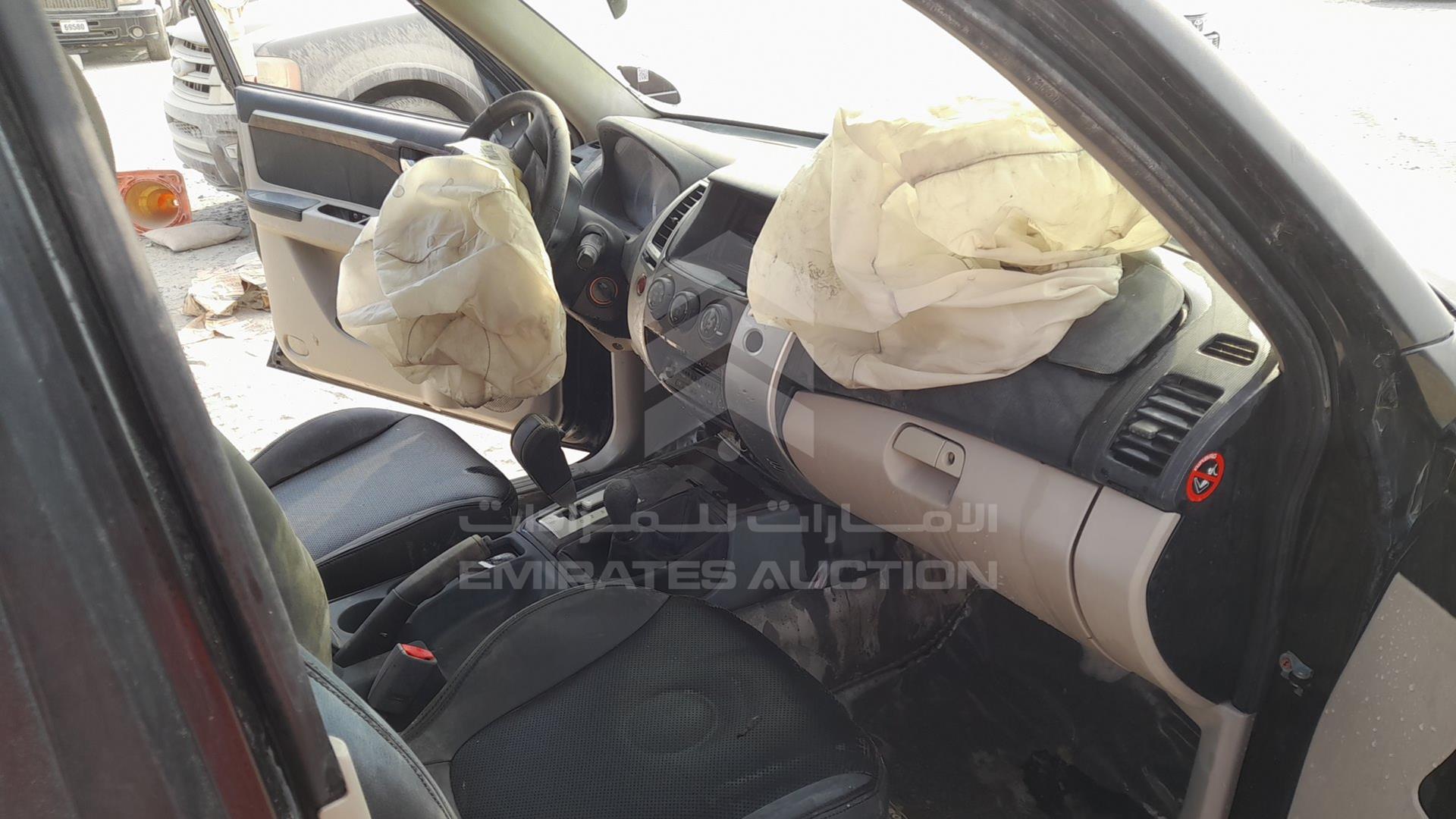 2011 MITSUBISHI PAJERO SPORT VIN: MMEMU71N9BF007857