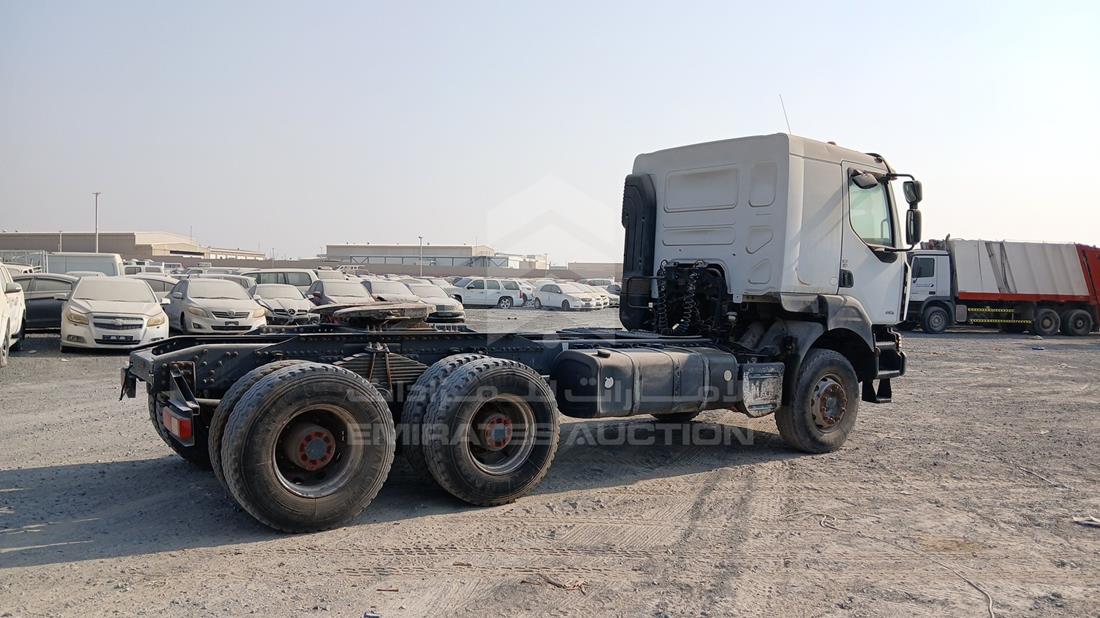 رينو 440 2014 — الزاوية الخلفية اليمنى — صورة 9