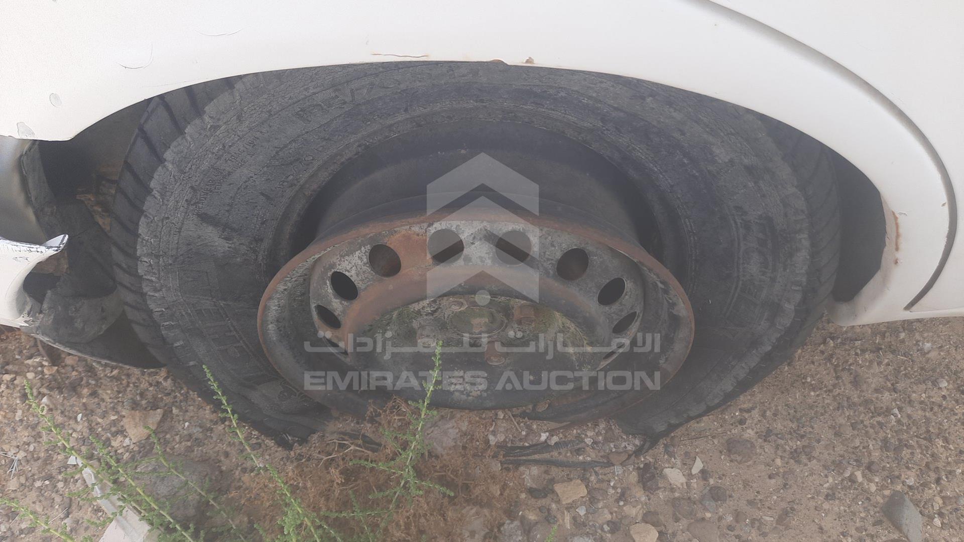 0 TOYOTA --- VIN: JTB53AEB2X0003264
