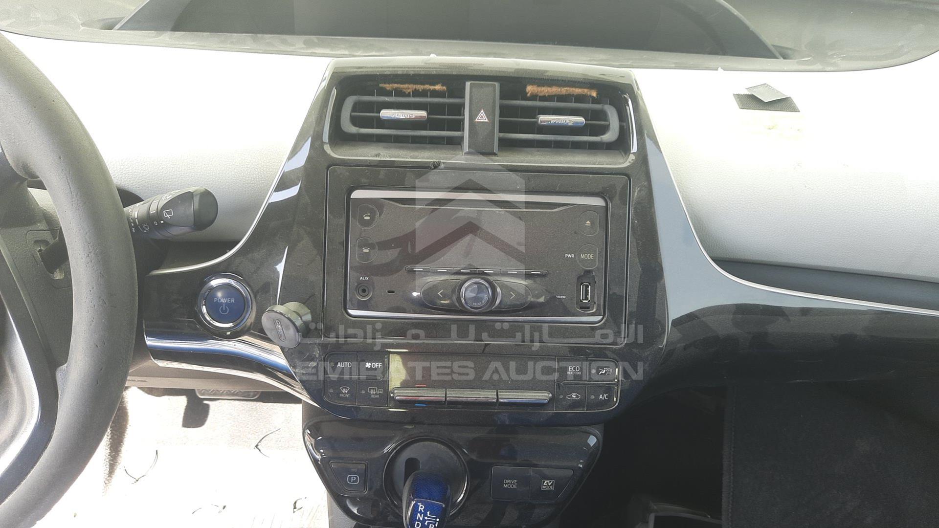 2019 TOYOTA PRIUS VIN: JTDKB3FUXK3085221
