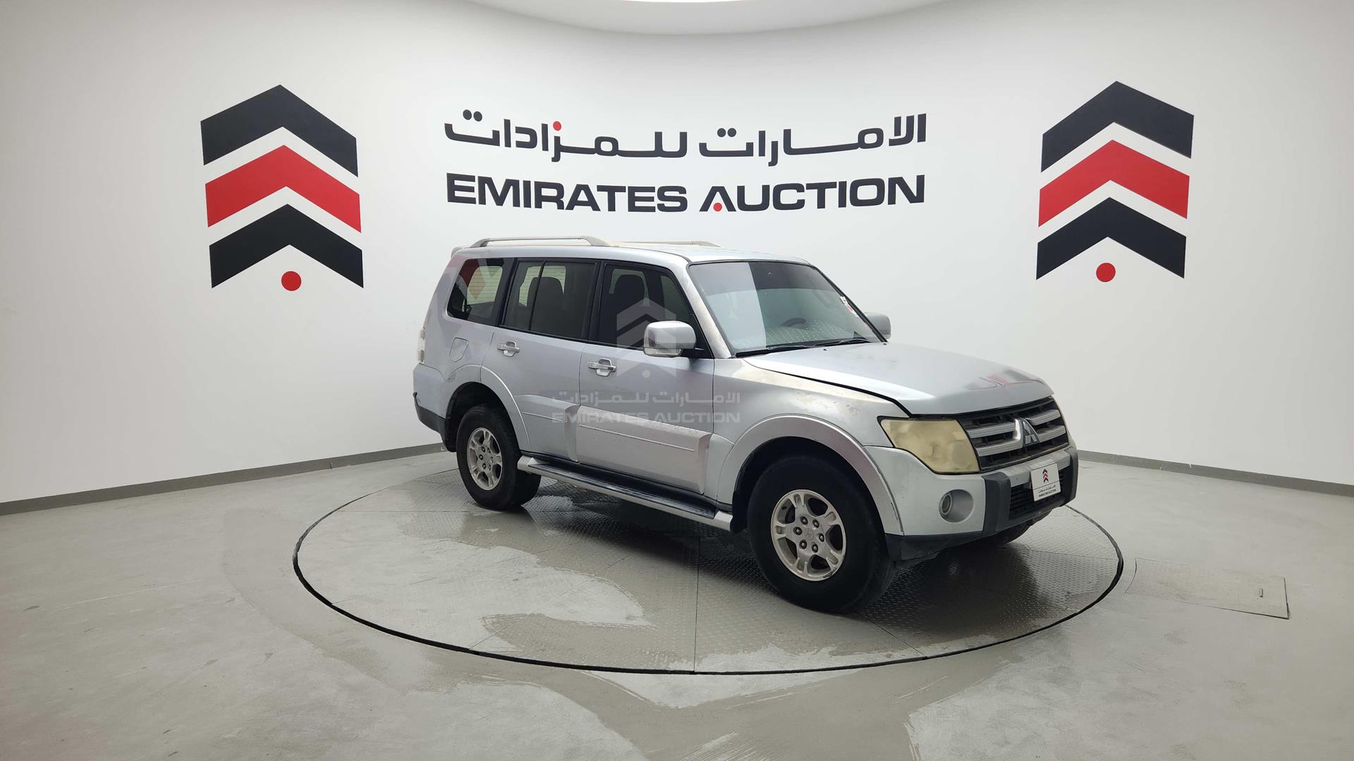 2007 MITSUBISHI PAJERO VIN: JMYLRV93W7J708656
