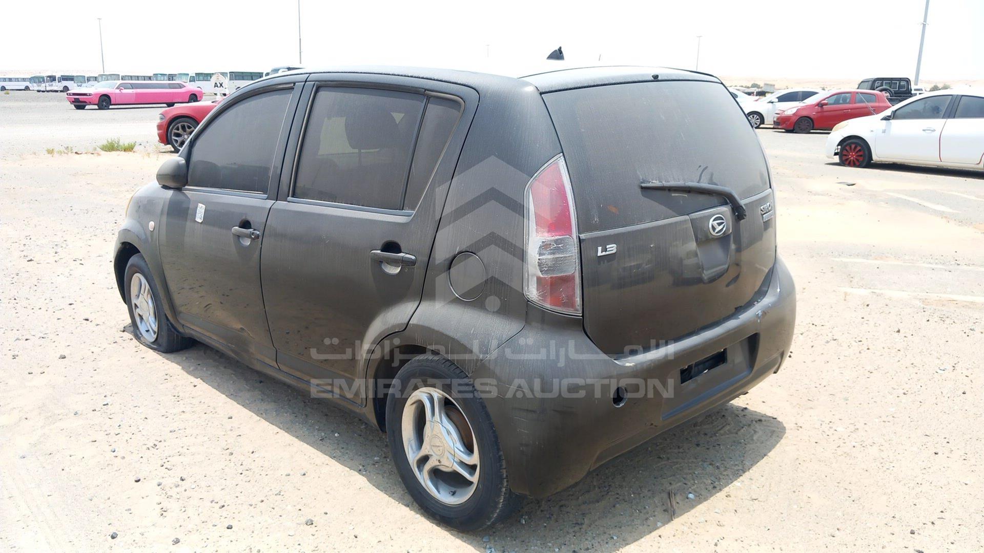 2005 DAIHATSU SIRION VIN: JD1GM301451007208