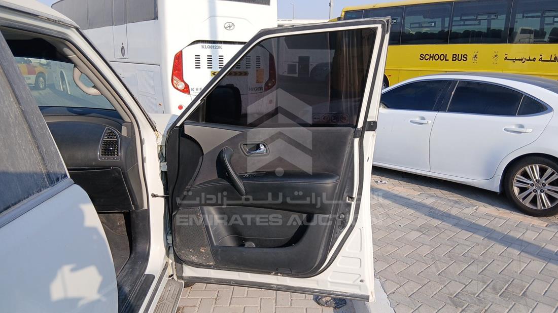2019 Nissan Patrol — Front Right Door — Photo 26
